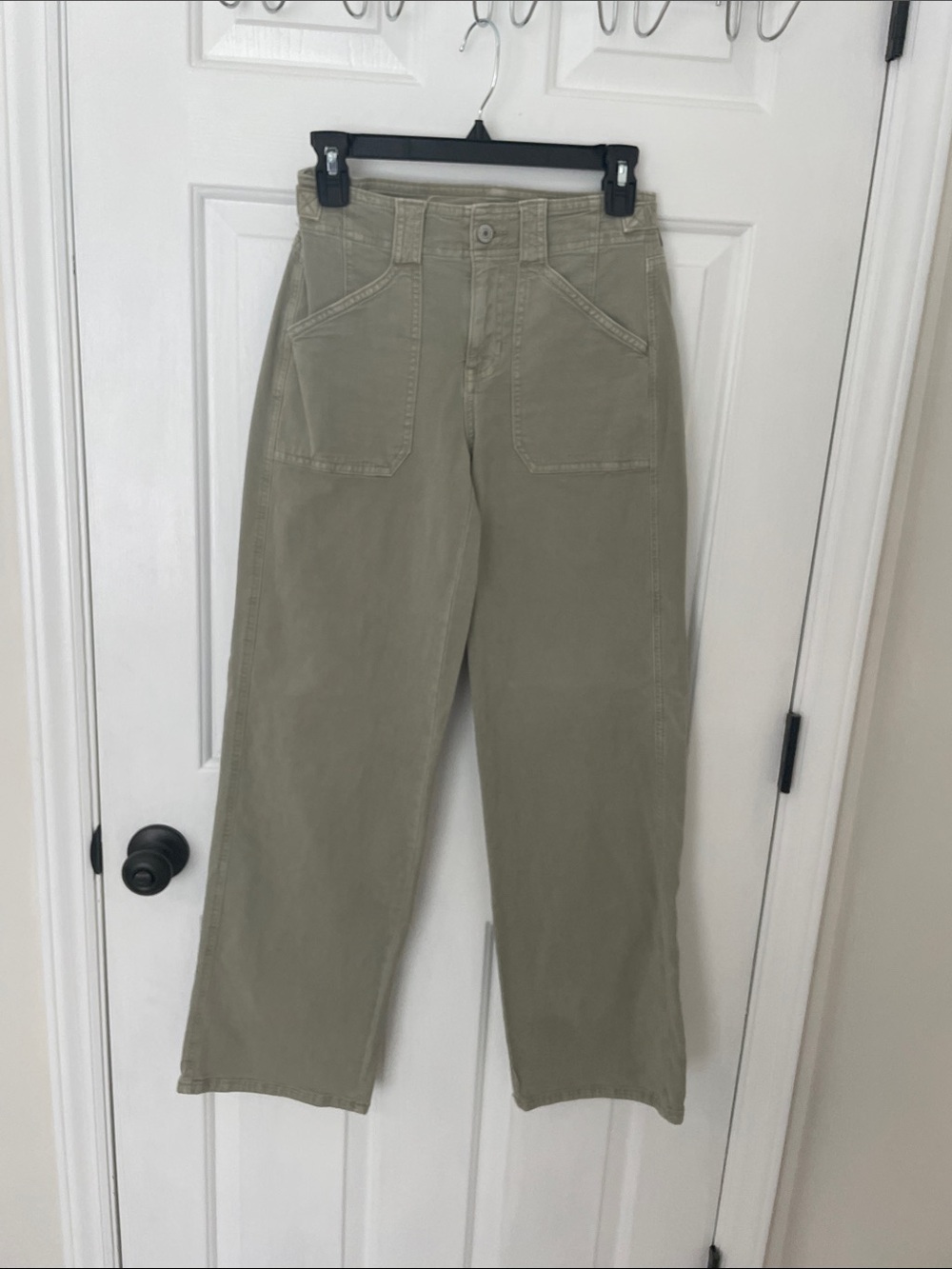 American Eagle Outfitters Olive Wide-Leg Jeans